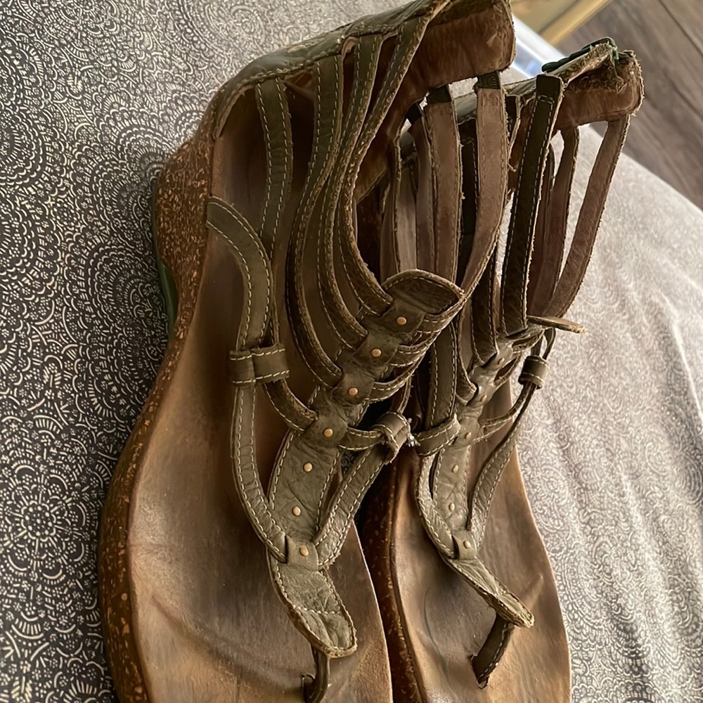 Ahnu sandals - gladiator style